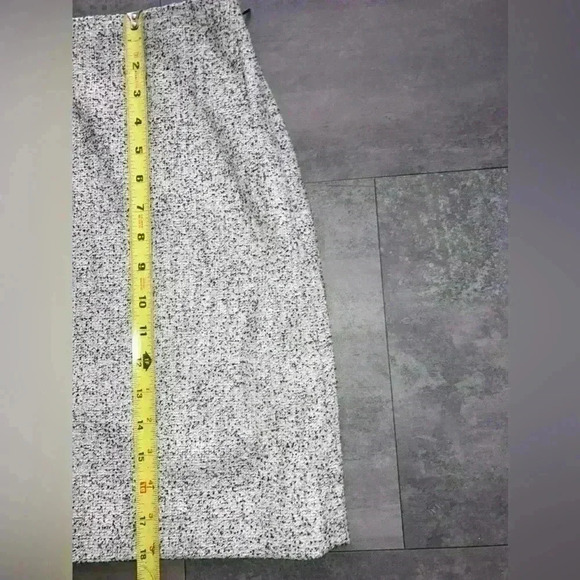 CLUB MONACO Centie Mini Skirt Black & White Size 14 - Picture 13 of 13